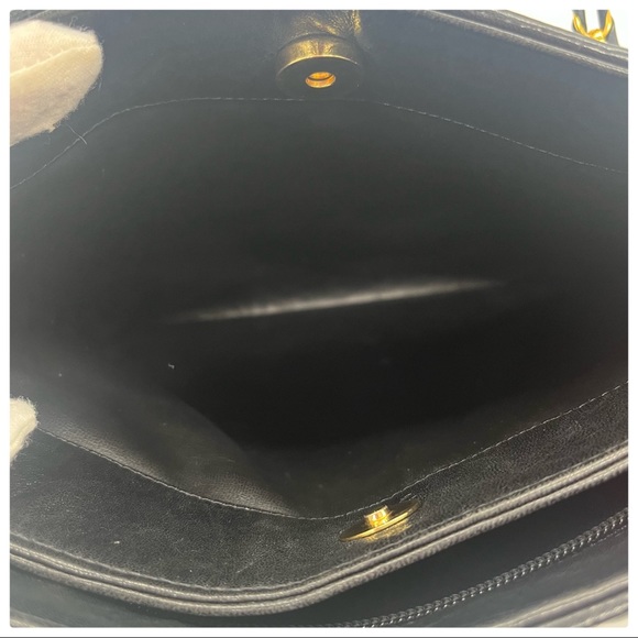 BALLY Small Quilted Matelasse Chain Shoulder Tote - Picture 13 of 14